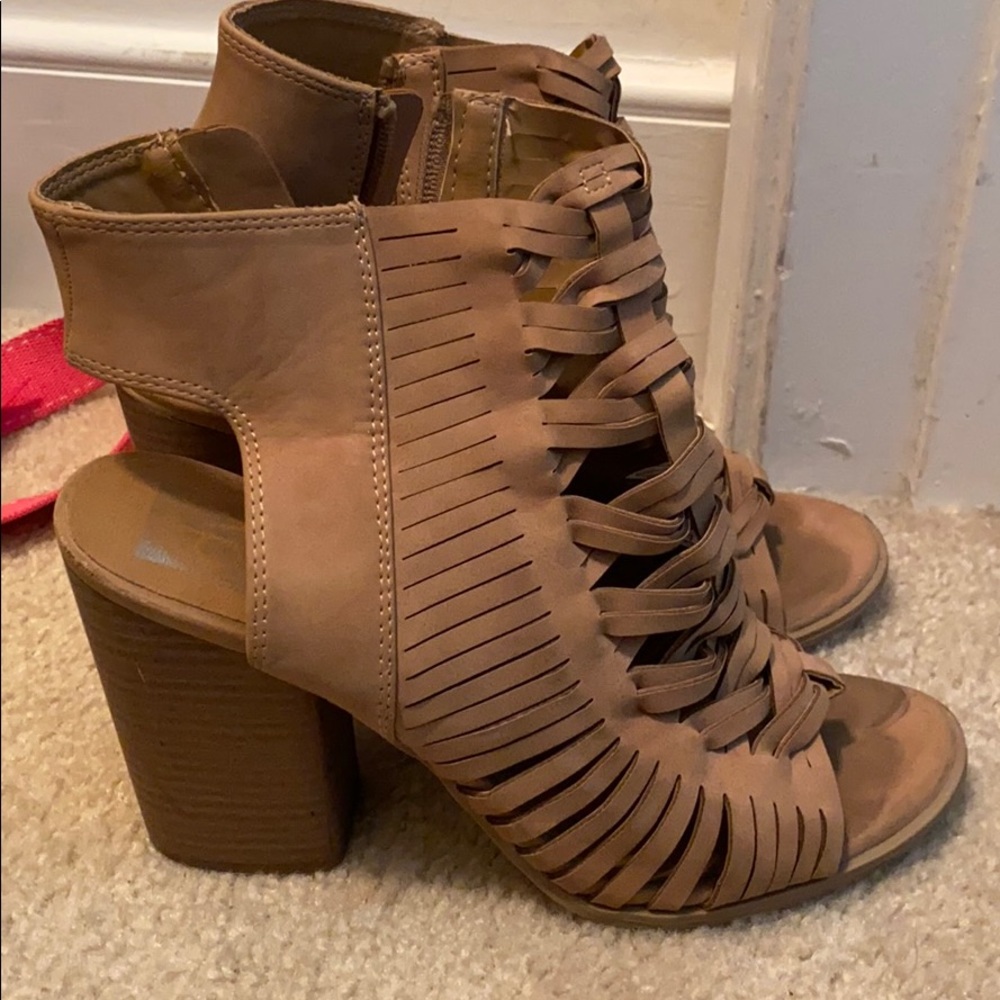 Women’s Heels